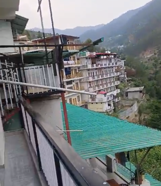 Naina Hotel Barkot